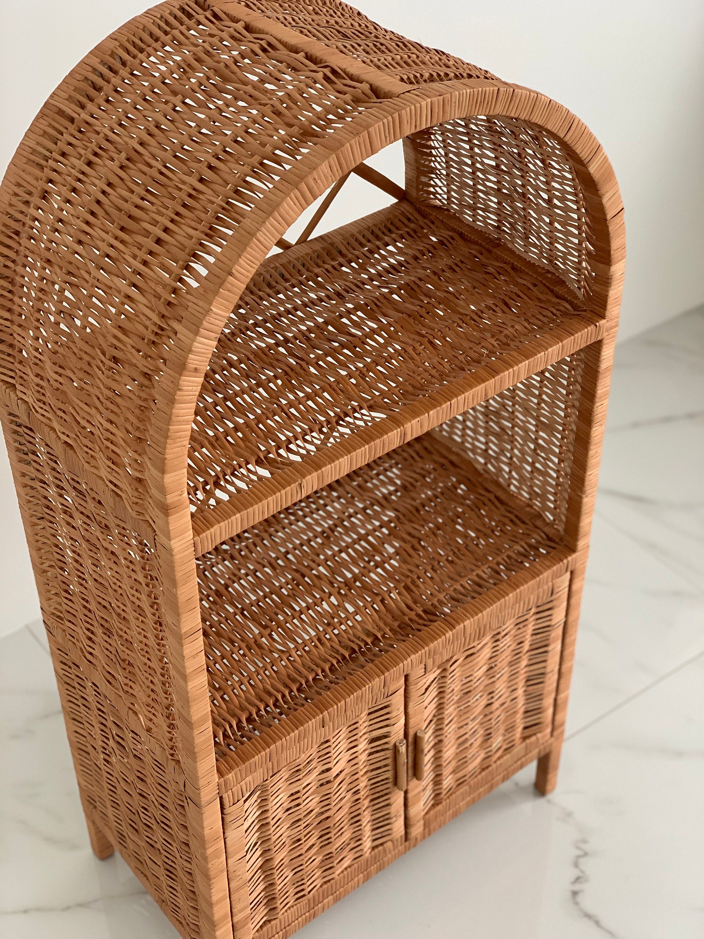 Сhest of drawers,Wicker shelf, Wicker Dresser