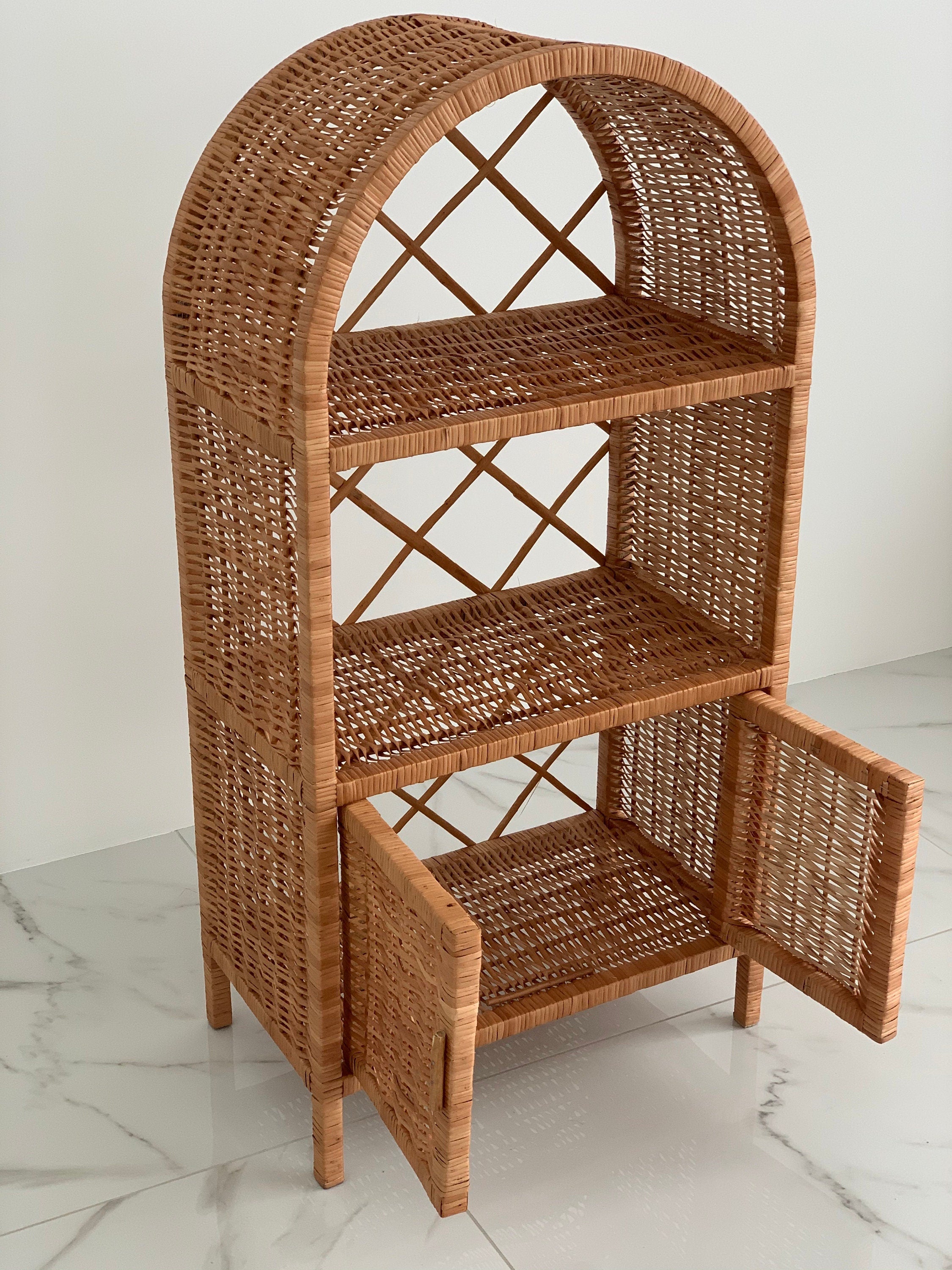 Сhest of drawers,Wicker shelf, Wicker Dresser
