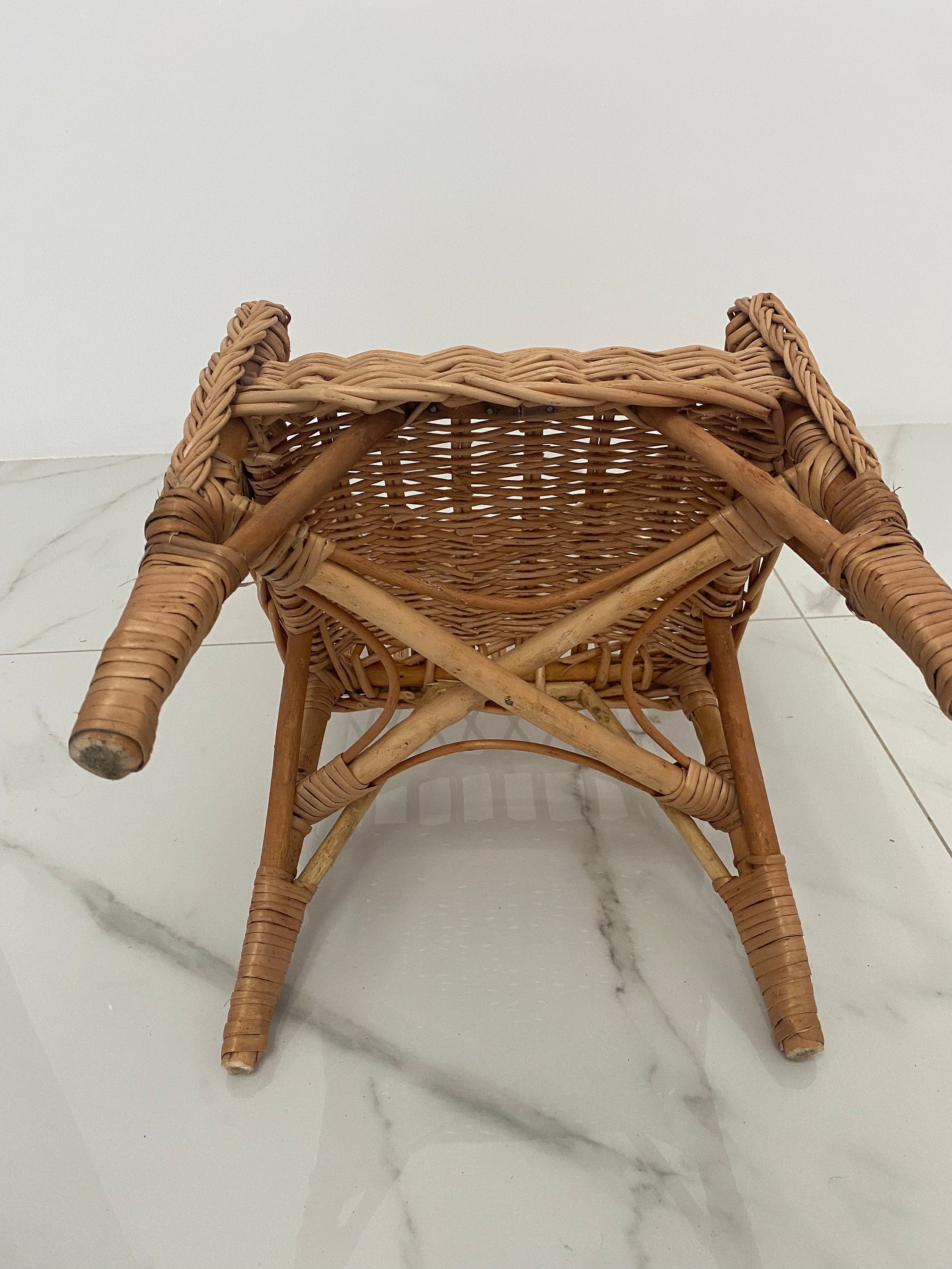 Wicker chair for children, armchair for children, armchair for children