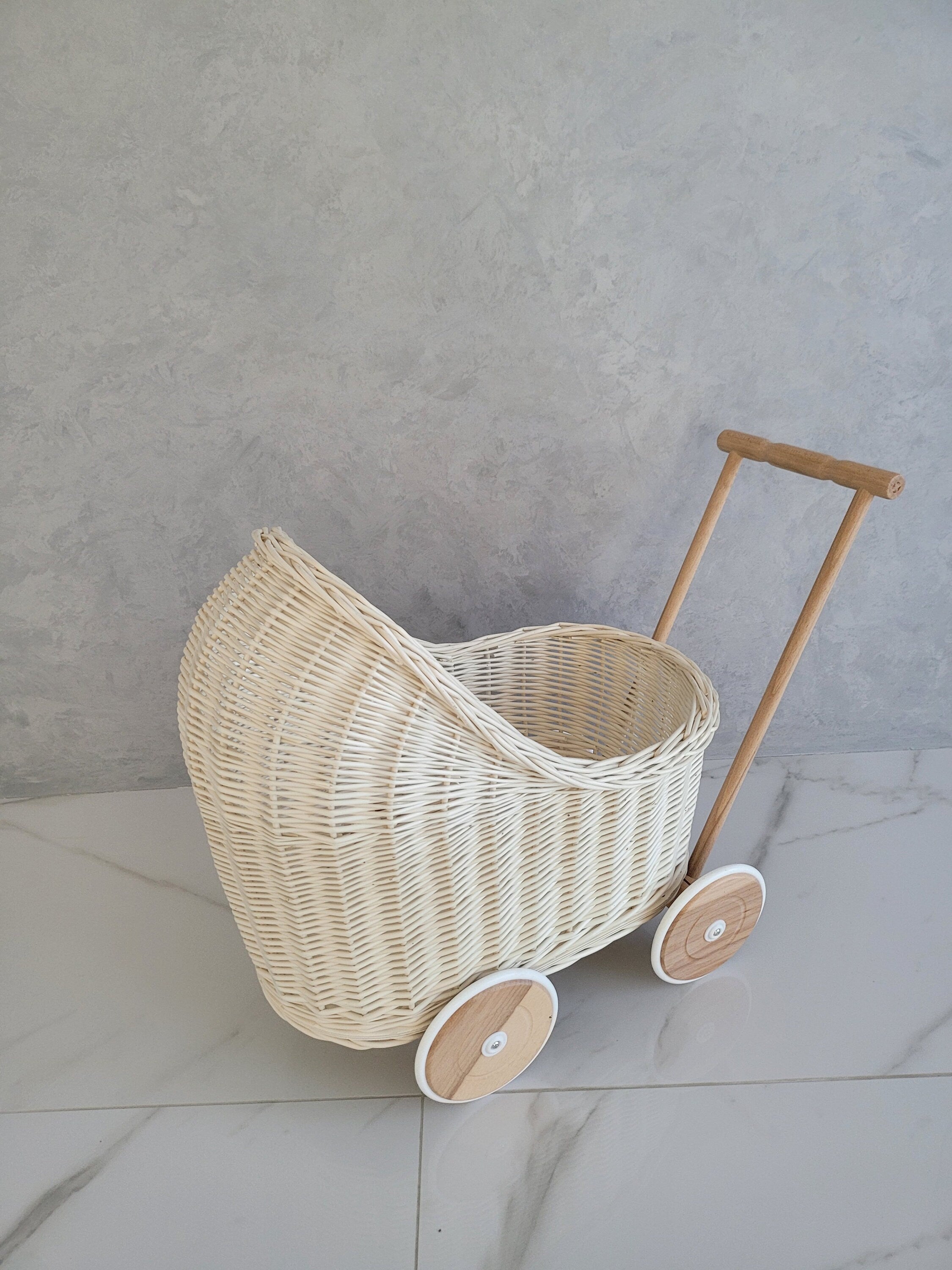 Wicker Baby Carriage, Doll Stroller, Doll Pram, Wicker Doll Stroller, Wicker Doll Pram, Wicker Willow Doll Stroller