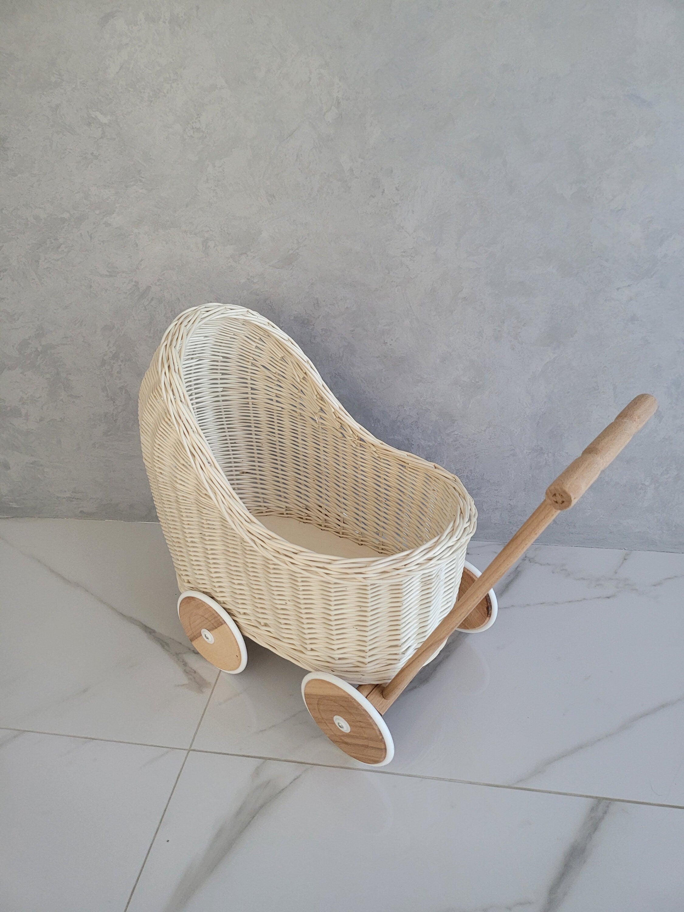Wicker Baby Carriage, Doll Stroller, Doll Pram, Wicker Doll Stroller, Wicker Doll Pram, Wicker Willow Doll Stroller