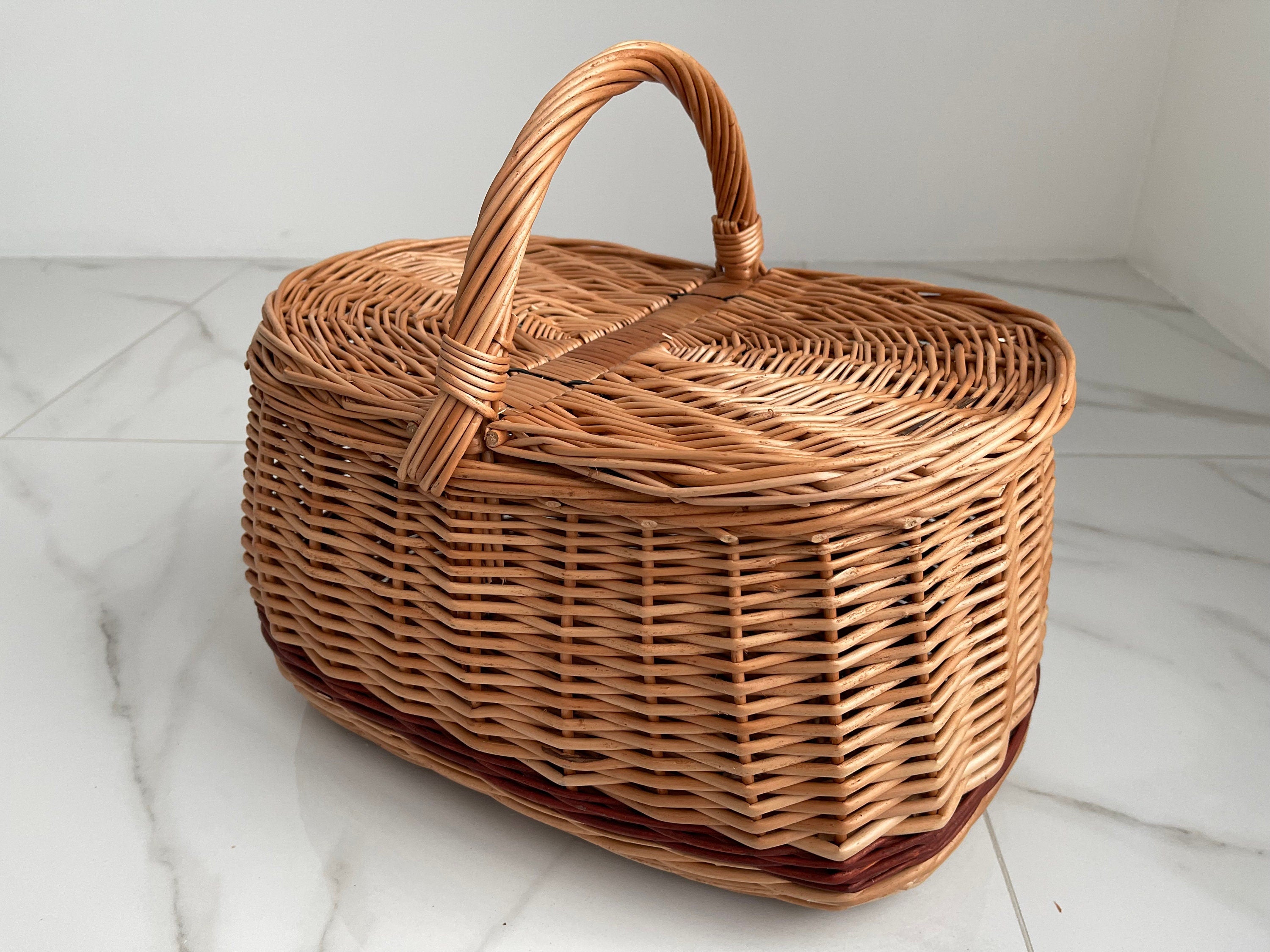 Picnic Wicker Basket, Handwoven Picnic Basket, basket with lid, Kids Willow Basket, round handled basket, flower girl basket