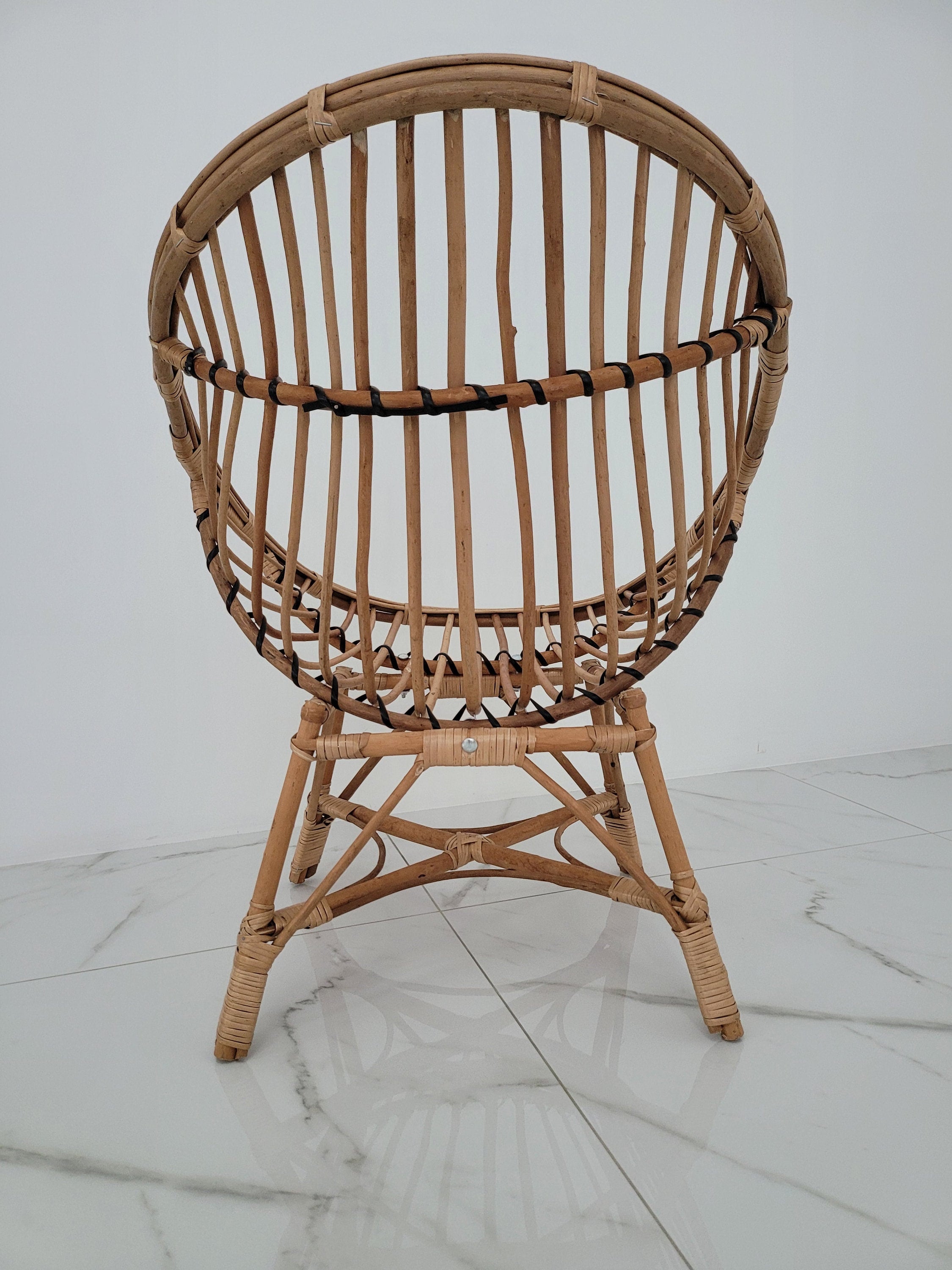 Patio chairs, Rattan chairs, Wood furniture